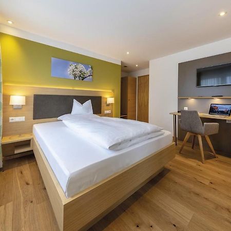 Berghulen Gasthof - Hotel Zum Ochsen Gmbh מראה חיצוני תמונה