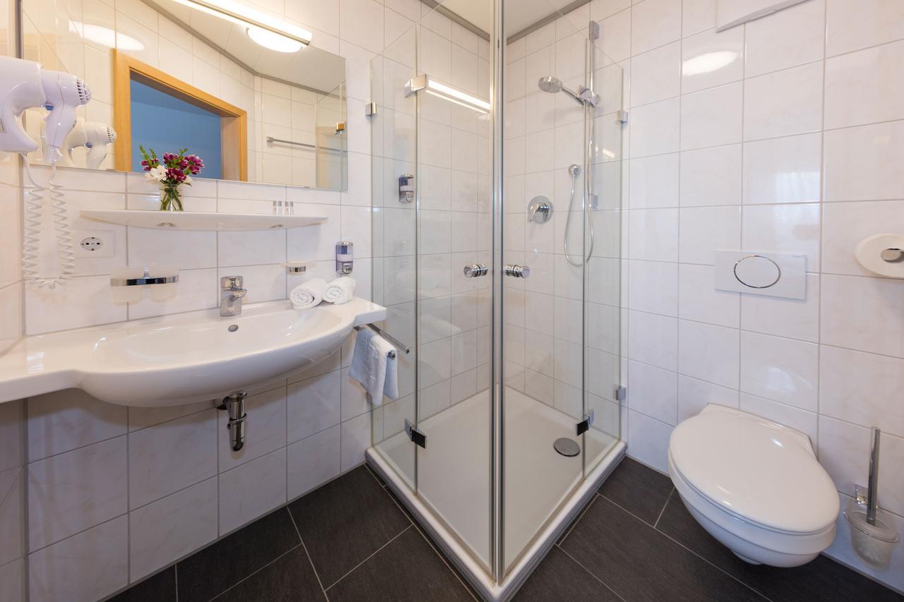 Berghulen Gasthof - Hotel Zum Ochsen Gmbh מראה חיצוני תמונה
