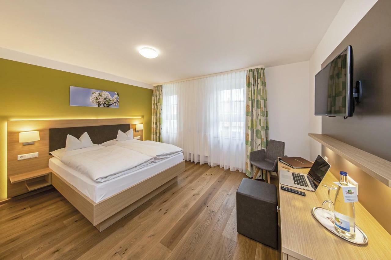 Berghulen Gasthof - Hotel Zum Ochsen Gmbh מראה חיצוני תמונה